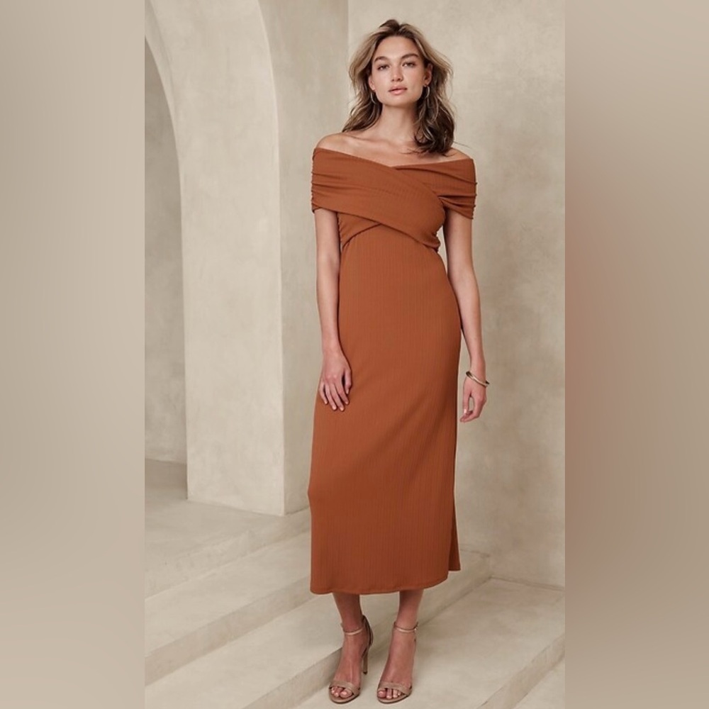 Banana Republic Factory Maxi Off Shoulder Dress Medium